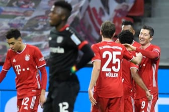 Nach dem Sieg in Leverkusen löste Serienmeister FC Bayern die Werkself als Tabellenführer ab.