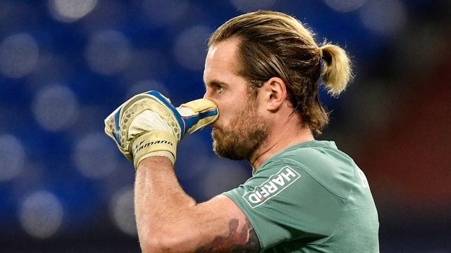 Stand in den letzten Spielen vor Weihnachten im Schalker Tor: Ralf Fährmann. Stand in den letzten Spielen vor Weihnachten im Schalker Tor: Ralf Fährmann.