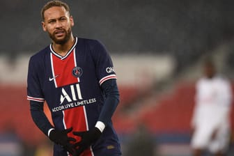 Neymar: Der brasilianische Superstar spielt seit 2017 für Paris und gewann mit dem Team dreimal in Folge die französische Meisterschaft.