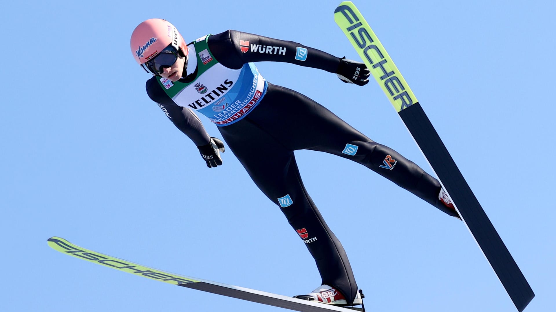 Karl Geiger: Der Oberstdorfer gewann auf seiner Heimschanze das erste Springen der Vierschanzentournee 2020/21. Nun will er in Garmisch nachlegen.