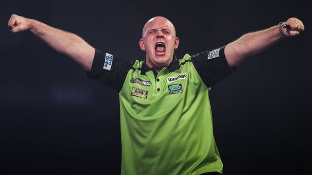 Michael van Gerwen will ins Halbfinale einziehen.