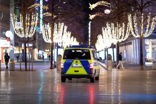 Die Polizei kontrolliert die Einhaltung des Böllerverbots