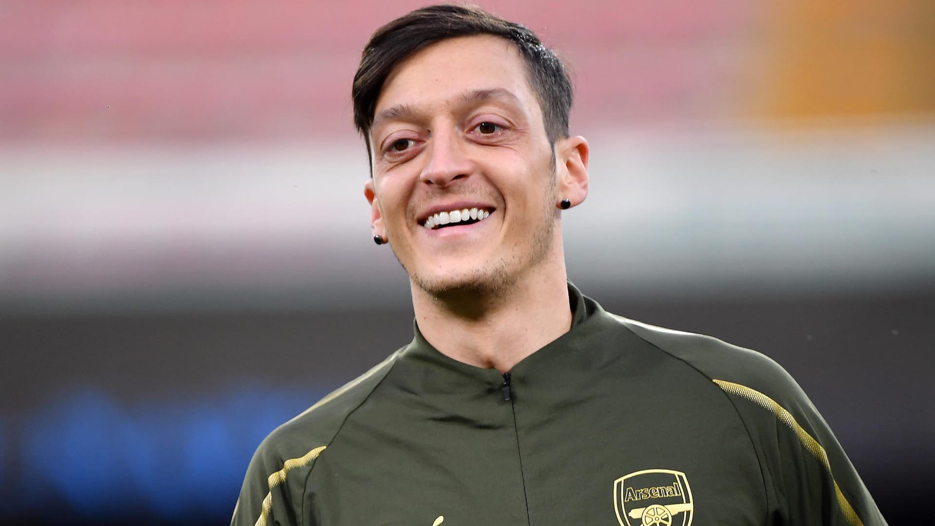 Mesut Özil: Der Fußballer ist im März 2020 zum ersten Mal Vater geworden.