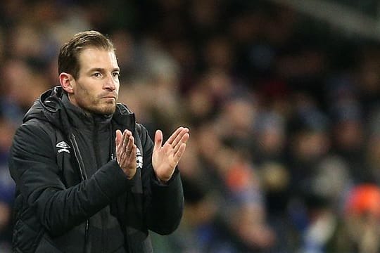 Jan Siewert betreut die Mainzer gegen den FC Bayern.