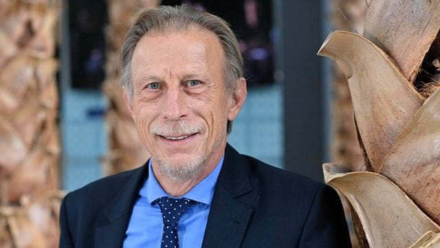 Hält die Außendarstellung des DFB für katastrophal: Christoph Daum. Hält die Außendarstellung des DFB für katastrophal: Christoph Daum.