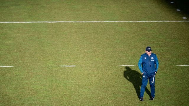 Gibt nach fast zehn Jahren als Coach des FC Schalke 04 sein Comeback in Deutschlands Eliteliga: Christian Gross. Gibt nach fast zehn Jahren als Coach des FC Schalke 04 sein Comeback in Deutschlands Eliteliga: Christian Gross.