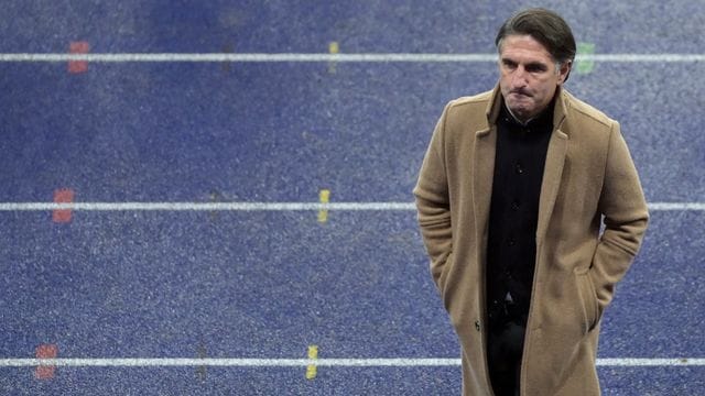 Hertha-Trainer Bruno Labbadia will mit seinem Team in der Tabelle weiter nach oben. Hertha-Trainer Bruno Labbadia will mit seinem Team in der Tabelle weiter nach oben.