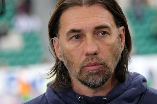 Der neue Mainzer Sportdirektor Martin Schmidt kündigt für Dienstag eine Trainerentscheidung an.