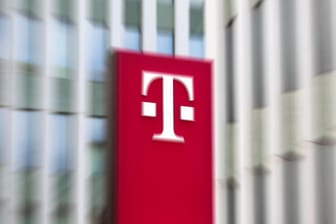 Telekom-Logo: Das Unternehmen macht seinen Kunden ein Datengeschenk