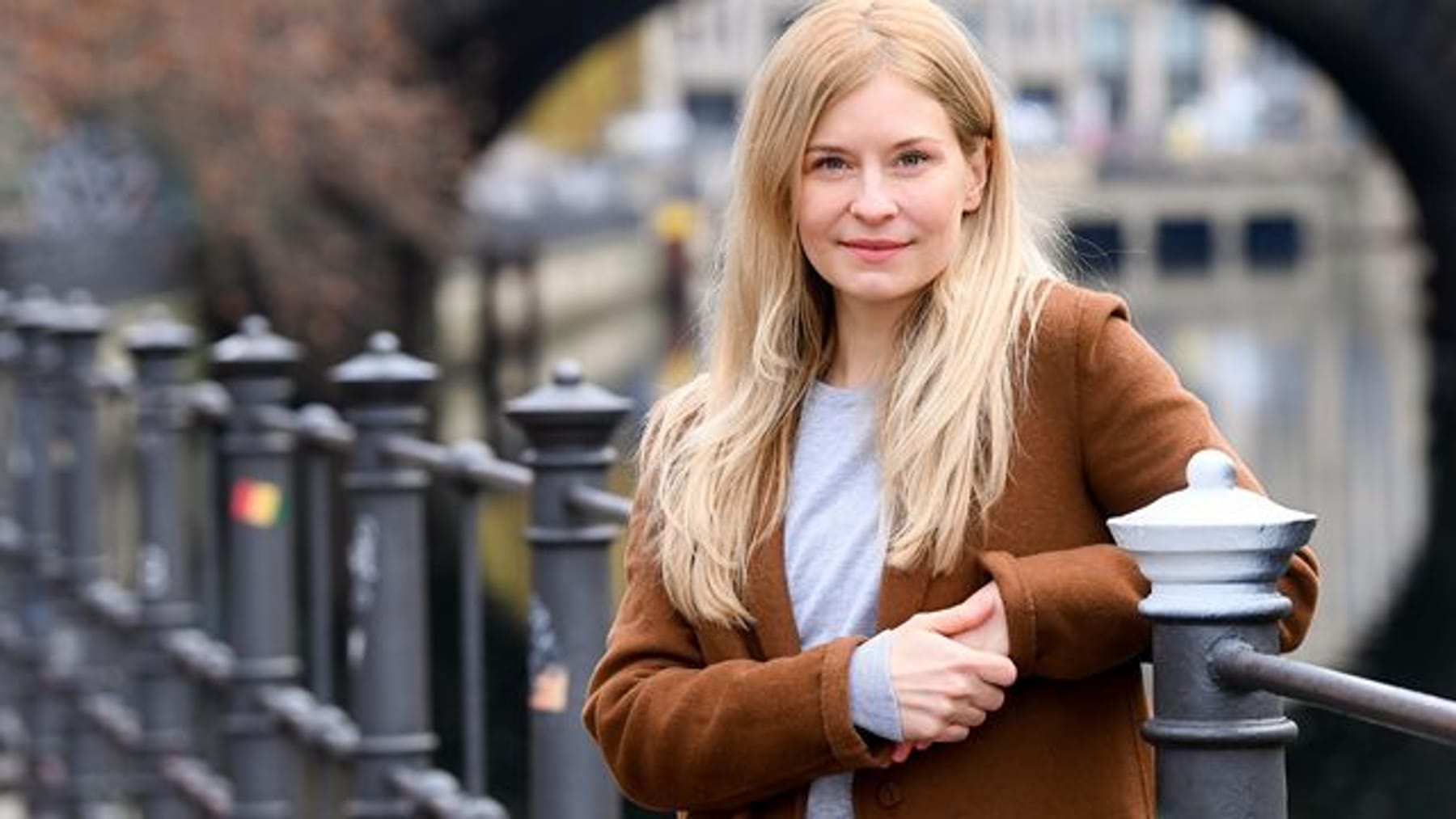 Katie-Fforde-Film: Birte Hanusrichter findet neuen Liebesfilm sehr aktuell