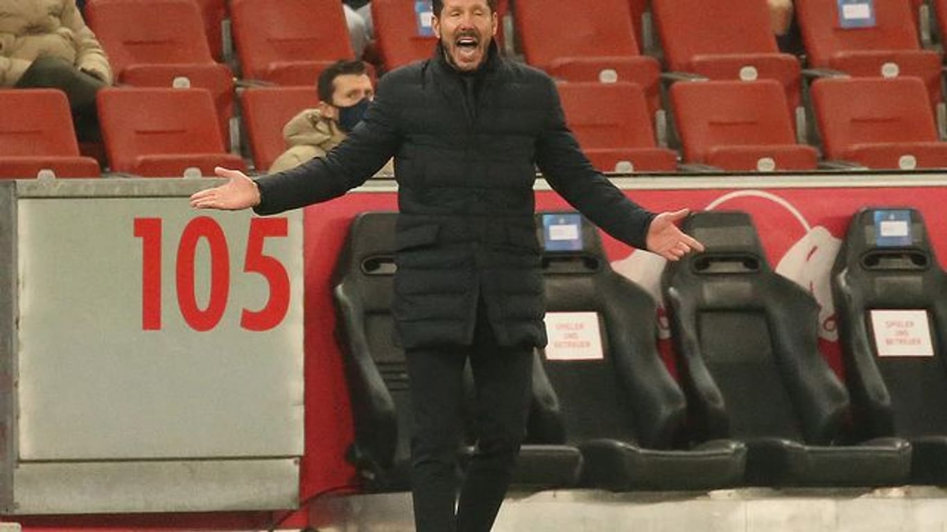 Blamierte sich mit Atlético Madrid im Pokal: Trainer Diego Simeone.
