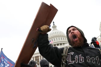 Radikale Trump-Anhänger stürmten das US-Parlament auf dem Kapitol in Washington.
