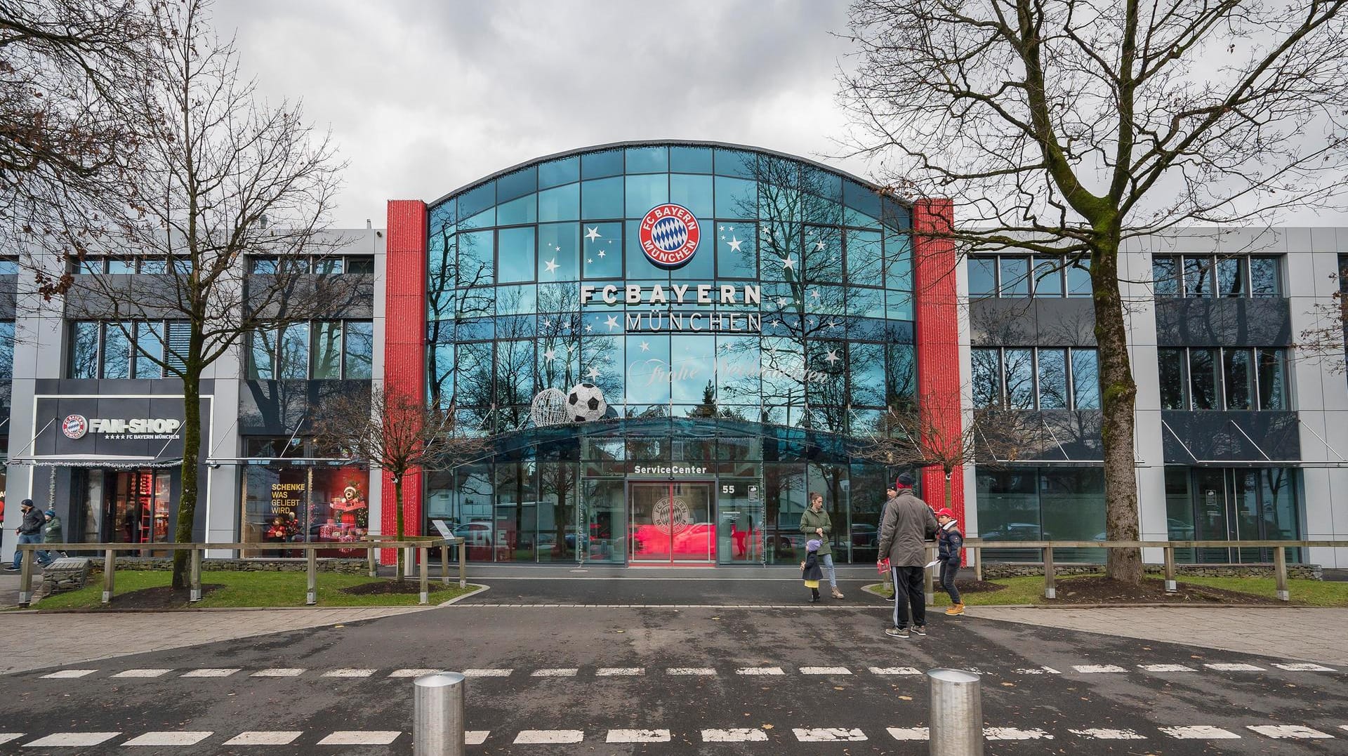 Säbener Straße in München: Der FC Bayern bekommt Besuch aus den USA.