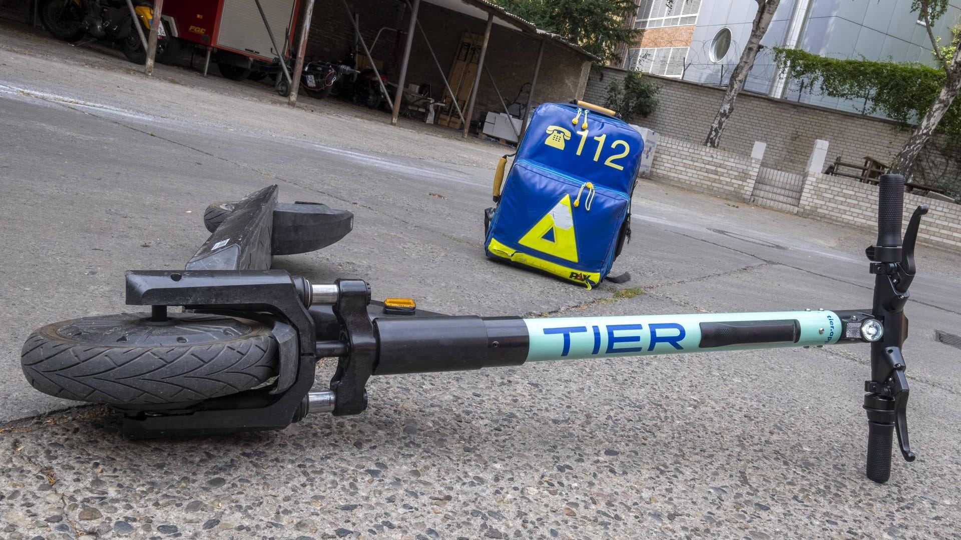Unfall mit einem E-Scooter: In Pandemiezeiten gab es 2020 weniger Verkehrsunfälle. Unfall mit einem E-Scooter: In Pandemiezeiten gab es 2020 weniger Verkehrsunfälle.
