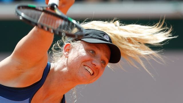 Mona Barthel schied gleich aus in Abu Dhabi.