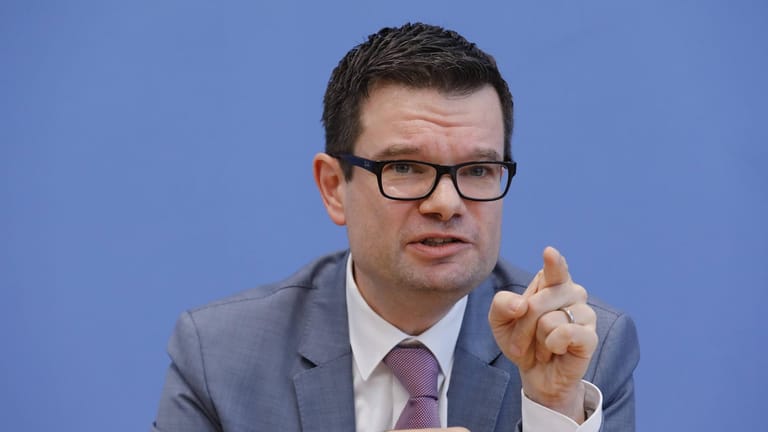 "Corona hat die digitalen Defizite Deutschlands schonungslos offengelegt", sagt Marco Buschmann.