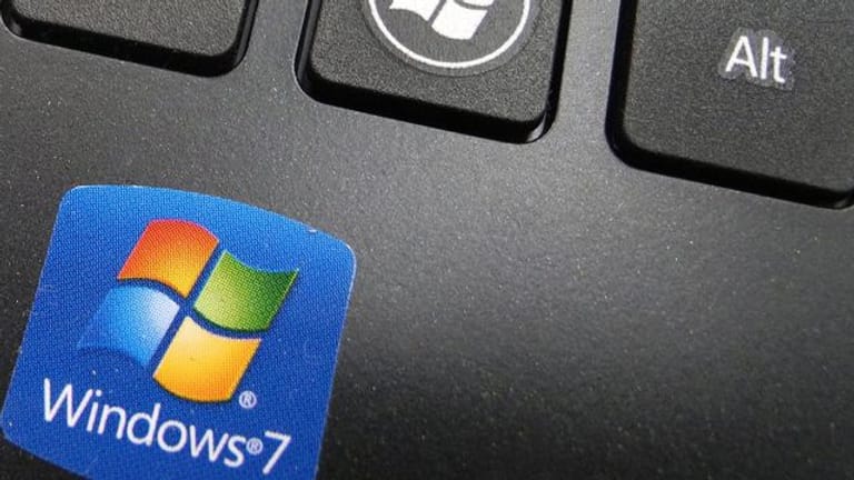 Das vor einem Jahr eingestellte PC-Betriebssystem Windows 7 weist große Sicherheitslücken auf.
