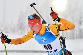 Benedikt Doll ist mit den deutschen Biathleten in Oberhof gefordert.