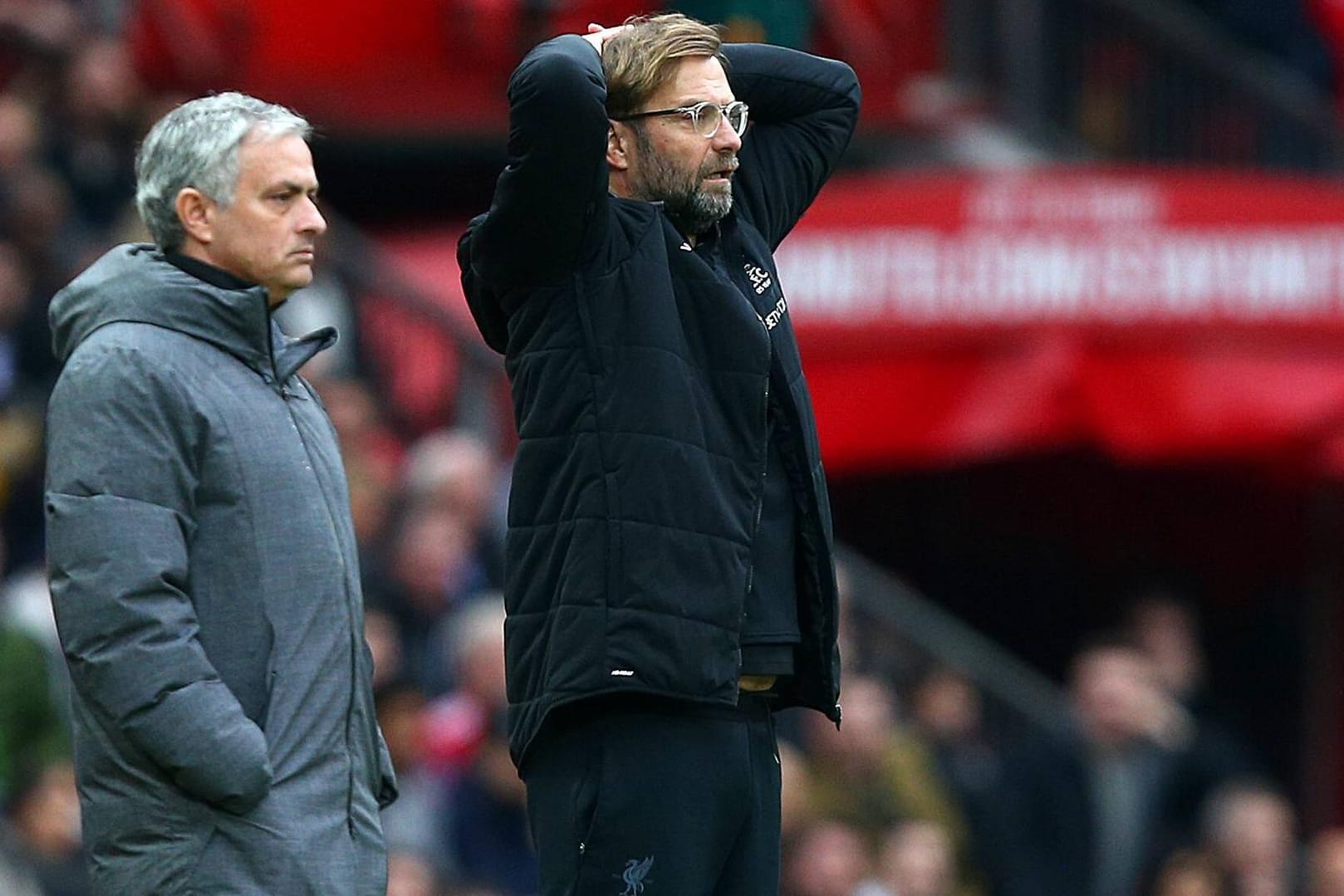 José Mourinho (li.) und Jürgen Klopp (Archivfoto): Das letzte Duell gewann Liverpool mit 2:1.
