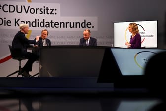 Letzter Schlagabtausch vor der Wahl zum CDU-Chef: Norbert Röttgen, Friedrich Merz und Armin Laschet.