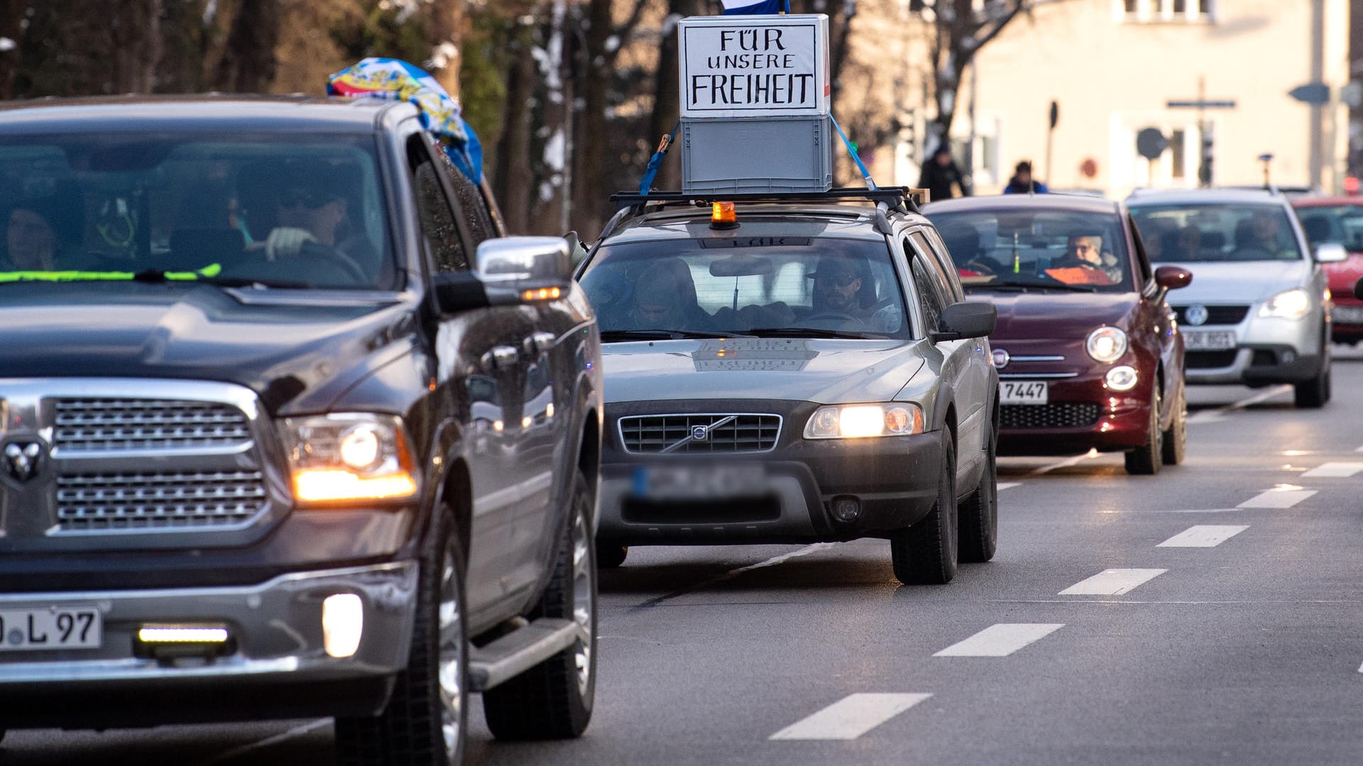 Autokorso gegen den Lockdown: 87 Fahrzeuge waren an dem Protest beteiligt.