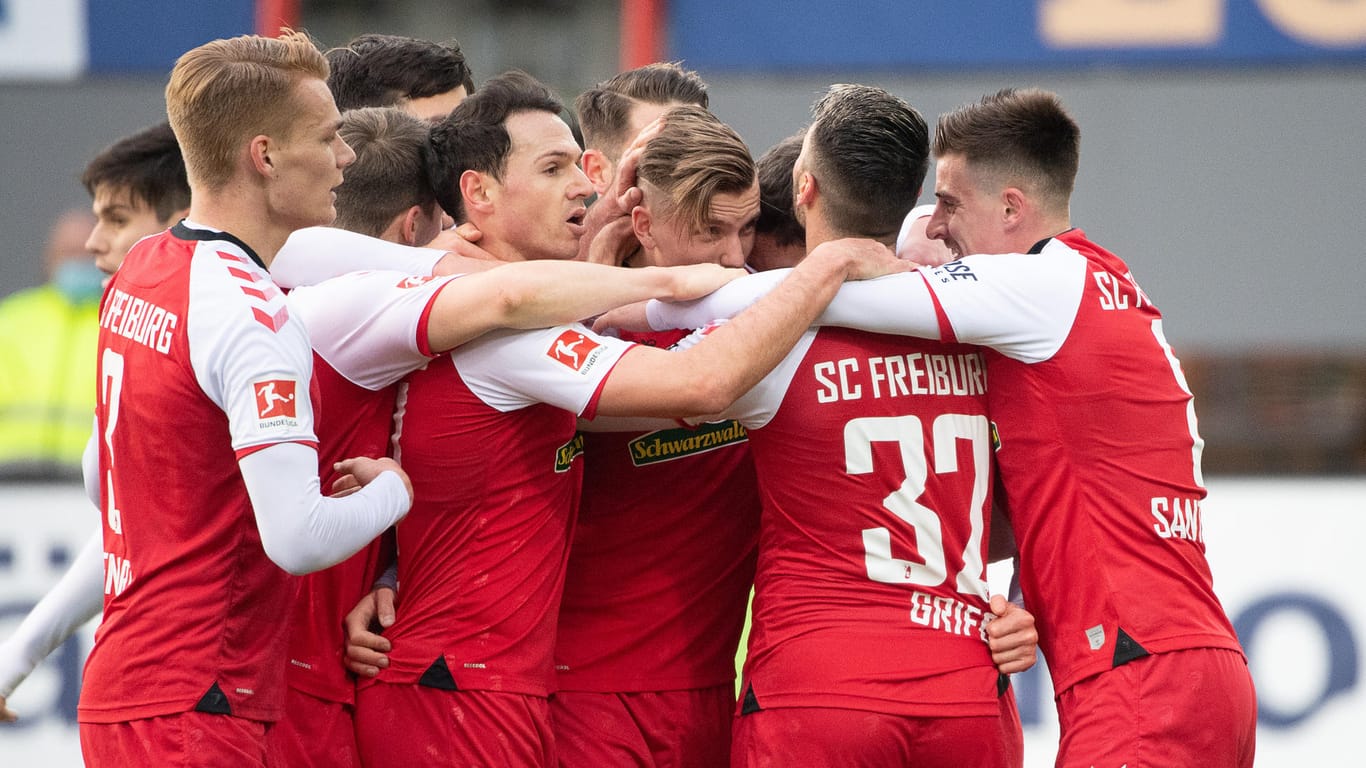 Bundesliga: Der SC Freiburg schoss den 1. FC Köln ab.