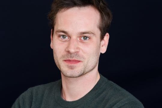 Der Schauspieler Florian Bartholomäi wird 34.