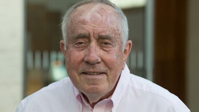 Eckhard Krautzun, früherer Fußballspieler und Trainer.