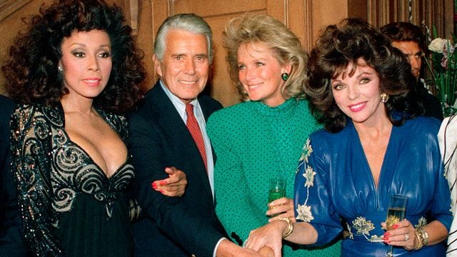 Die Schauspieler Diahann Carroll (l-r), John Forsythe, Linda Evans und Joan Collins aus der Hit-Serie "Der Denver-Clan" (Original-Titel "Dynasty") 2006.