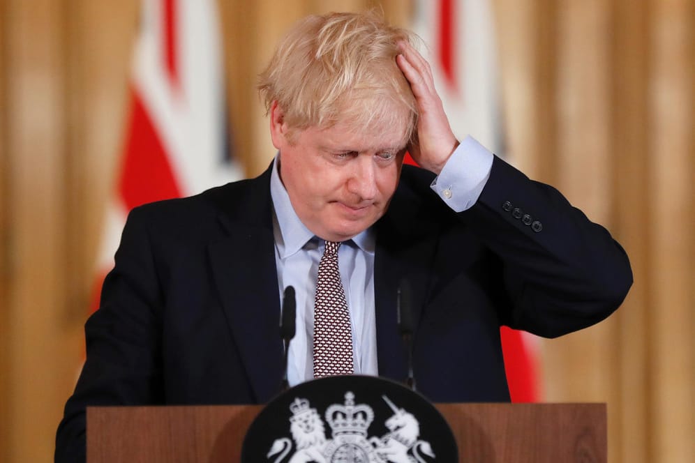 Boris Johnson schimpfte am Montag über die chinesische Medizin. Britische Medien befürchten: Das könnte Ärger bringen.