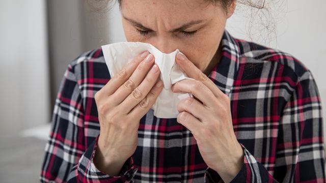 Ja, es gibt auch noch andere Krankheitserreger als das Coronavirus: Viele davon wurden im vergangenen Jahr in Deutschland aber deutlich seltener registriert. Ja, es gibt auch noch andere Krankheitserreger als das Coronavirus: Viele davon wurden im vergangenen Jahr in Deutschland aber deutlich seltener registriert.