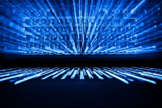 Die Plattform mit der Bezeichnung DarkMarket sei am Montag geschlossen und die Server abgeschaltet worden, teilte die Generalstaatsanwaltschaft Koblenz mit.