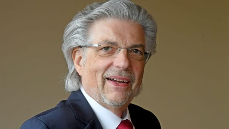 Präsident des Zentralverbandes des Deutschen Friseurhandwerks: Harald Esser.