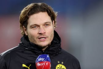 Macht nach Meinung von BVB-Keeper Bürki einen guten Job: Edin Terzic, Trainer von Borussia Dortmund.