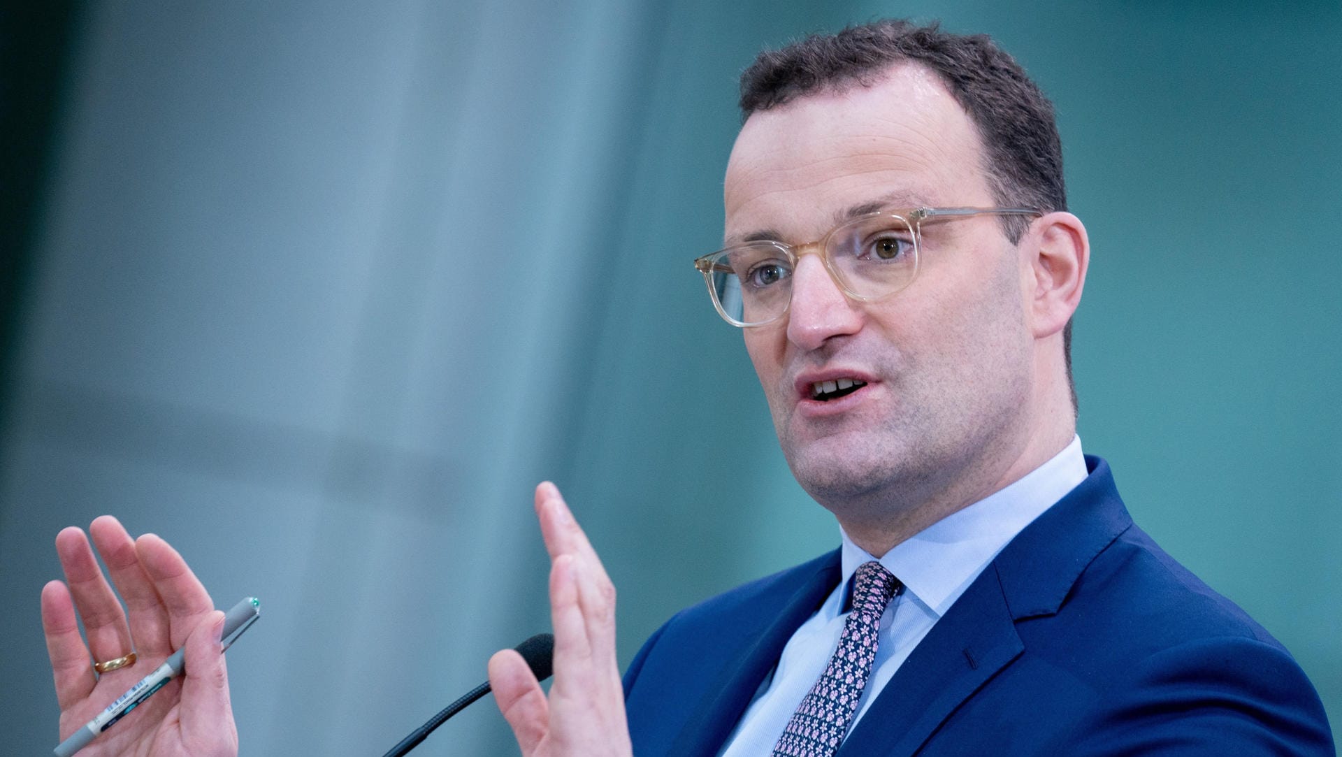 Gesundheitsminister Jens Spahn: Sein Ziel sei es, dass Armin Laschet CDU-Chef werde.