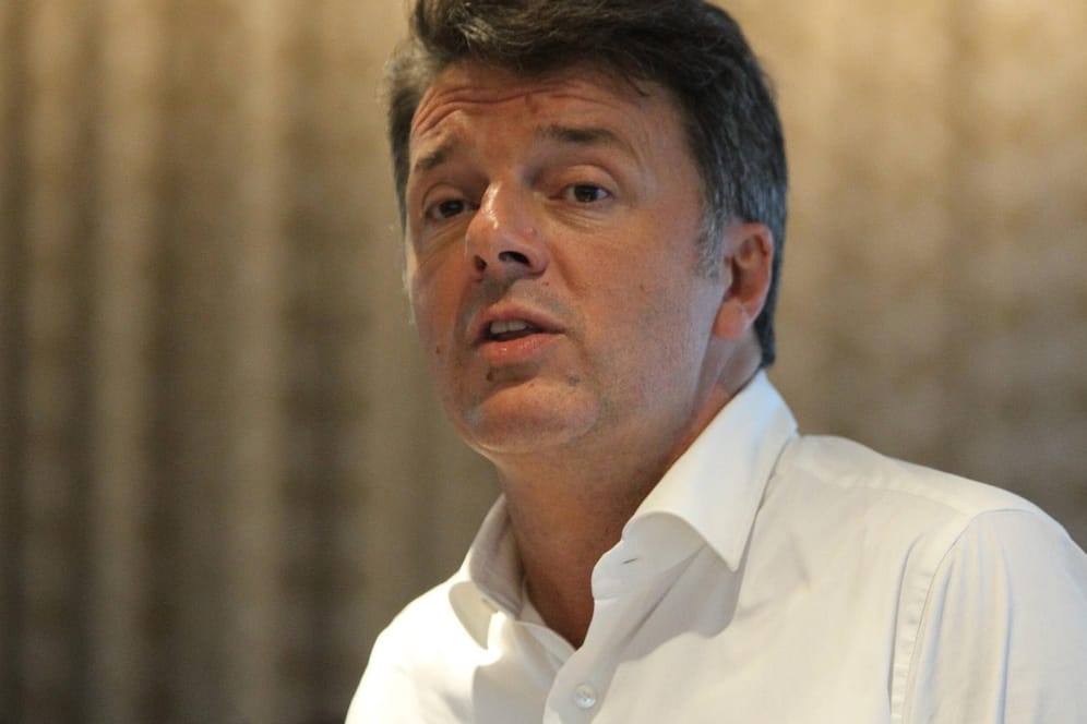 Matteo Renzi: Er hat seine beiden Ministerinnen abgezogen.