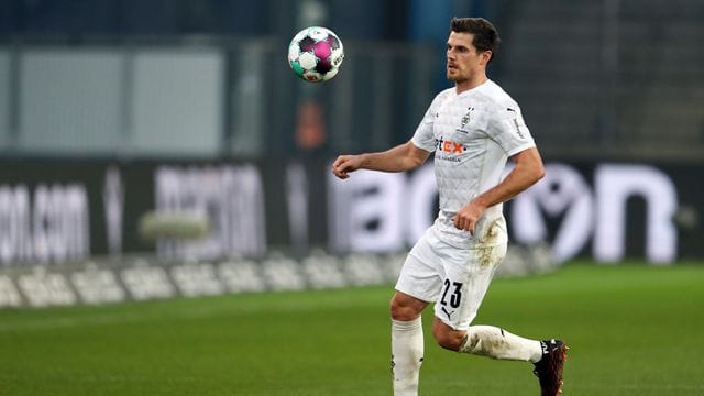 Hofft noch auf den Sprung in den EM-Kader: Der Gladbacher Jonas Hofmann. Hofft noch auf den Sprung in den EM-Kader: Der Gladbacher Jonas Hofmann.