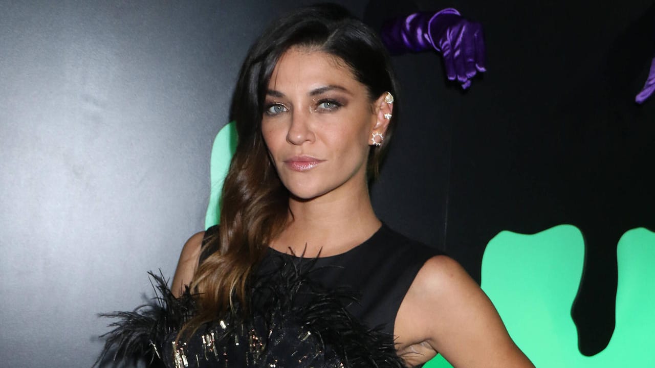 Jessica Szohr: Die "Gossip Girl"-Darstellerin ist erstmals Mama geworden.