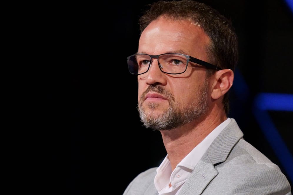 Fredi Bobic: Frankfurts Sportvorstand glaubt nicht an eine weitere EM-Verschiebung.