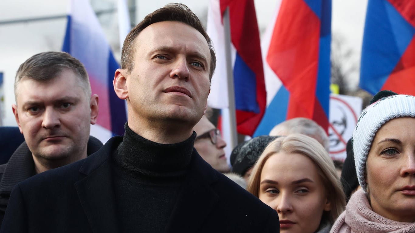 Kreml-Kritiker Alexej Nawalny: Der Oppositionelle hatte geplant, am Sonntag zurück in sein Heimatland zu fliegen.