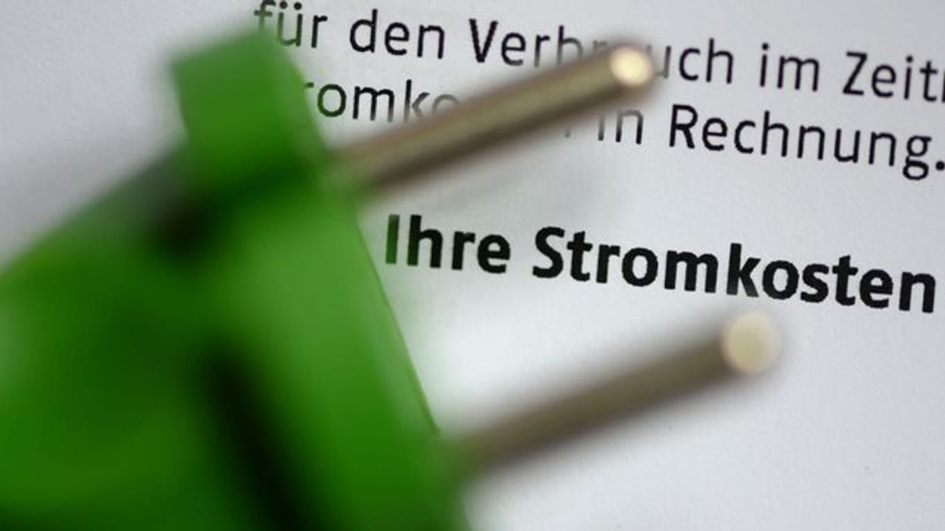 Im Januar kostete Strom in Deutschland etwa 4 Prozent mehr als im Vorjahr.