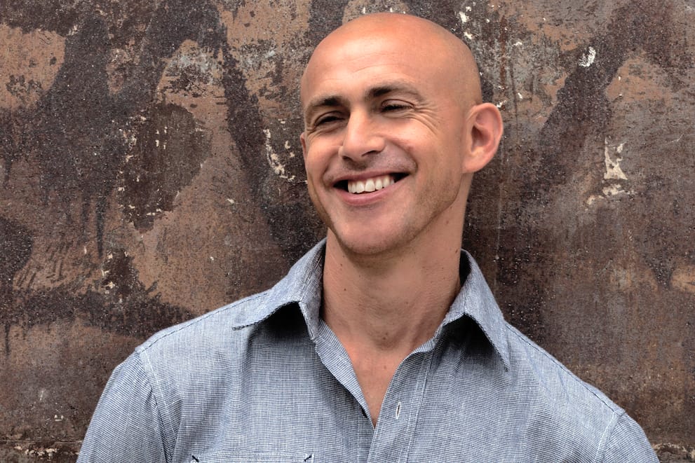 Andy Puddicombe: Der Gründer der App "Headspace" hat einige Jahre als Mönch gelebt. In dieser Zeit meditierte er schon mal 18 Stunden am Stück.