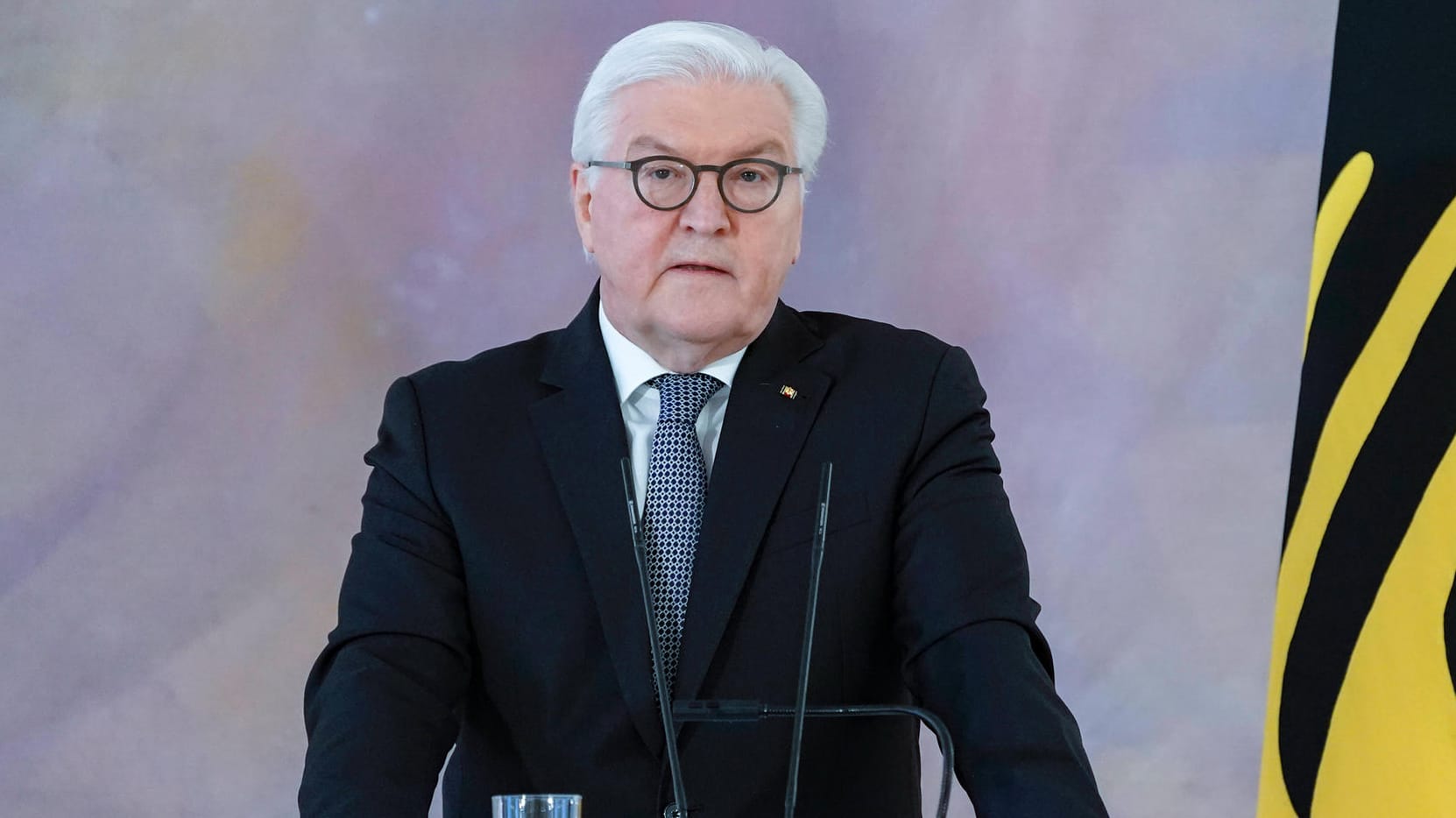 Bundespräsident Frank-Walter Steinmeier: Das Staatsoberhaupt hat die Deutschen "wo irgend möglich" zu Homeoffice aufgerufen.