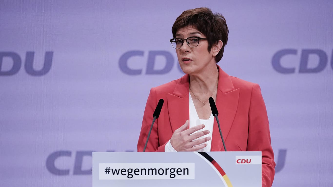 Annegret Kramp-Karrenbauer: Wir am Samstag an der Spitze der CDU von ihrem Nachfolger abgelöst.