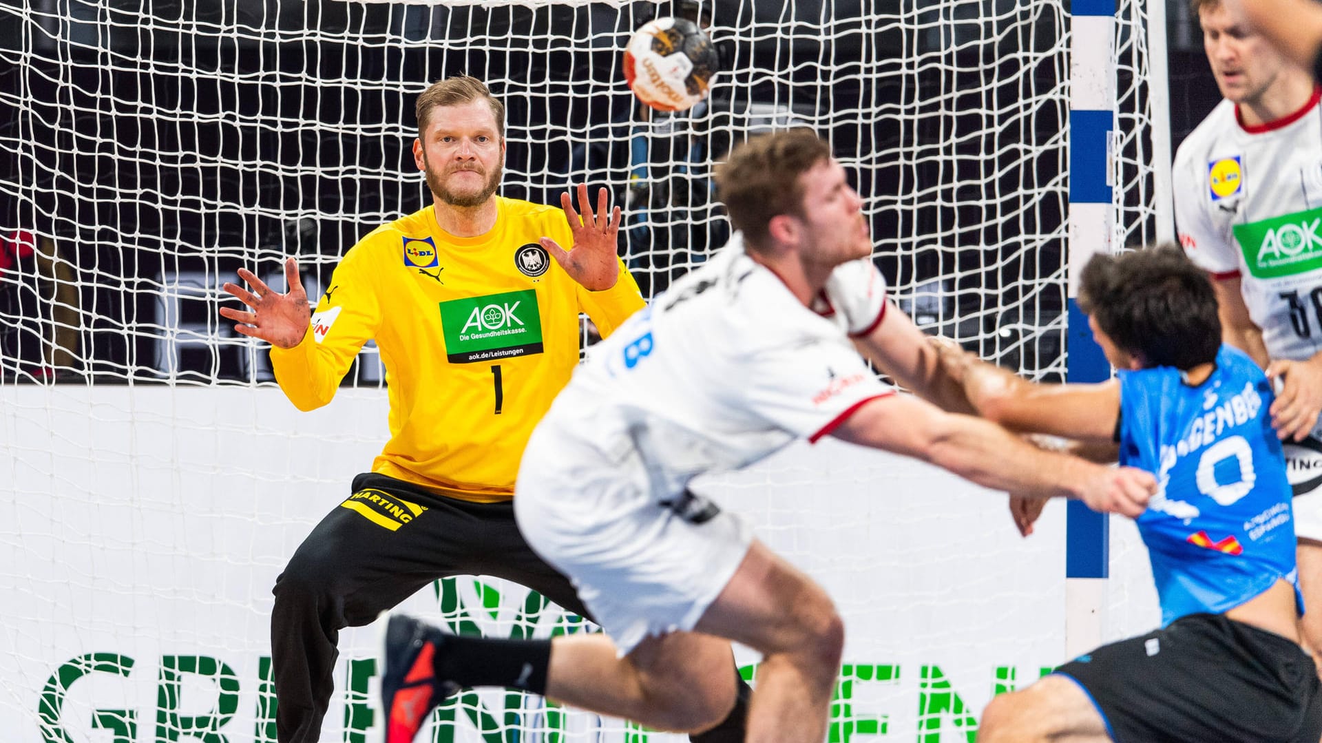 Johannes Bitter: Der Torhüter des DHB kritisiert die Veranstalter der Handball-WM in Ägypten für die Austragung des Spiel gegen Kap Verde.