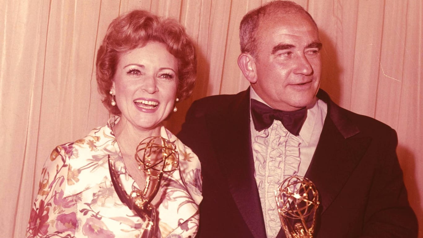 Betty White und Ed Asner: Ende der Siebzigerjahre bei der Emmy-Verleihung.