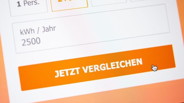 Günstige Energieanbieter findet man gut mit einem Vergleichsrechner im Internet. Günstige Energieanbieter findet man gut mit einem Vergleichsrechner im Internet.
