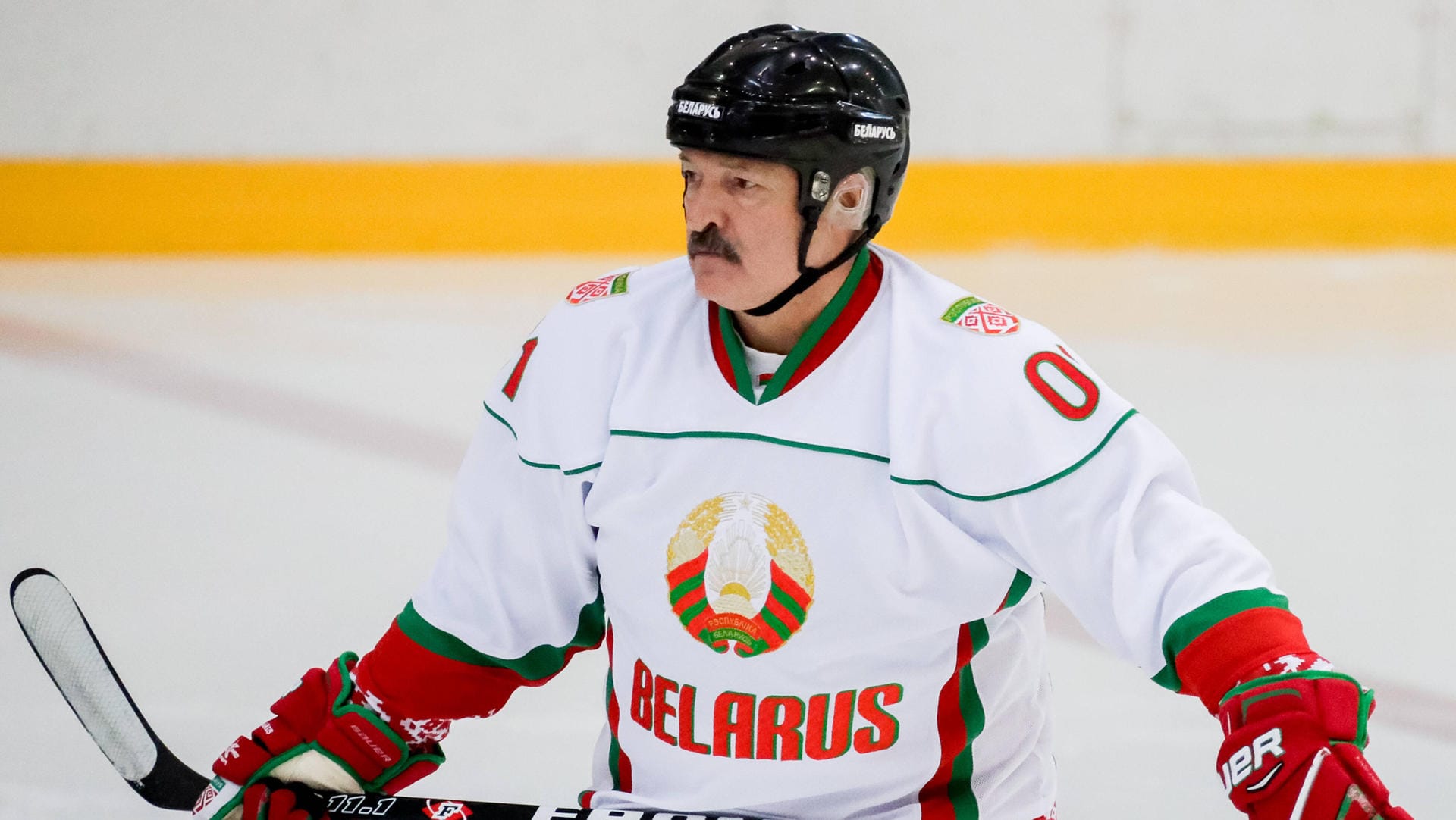 Belarus' Präsident Alexander Lukaschenko hat trotz aller Versuche den Entzug der Eishockey-WM nicht verhindern können.