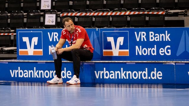 Lässt die Spieler zur isoliert und individuell trainieren: SG-Coach Maik Machulla.