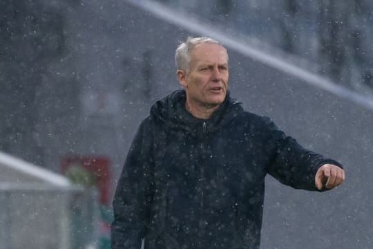 Sorgt sich um die Folgen der Corona-Pandemie: Freiburgs Trainer Christian Streich.
